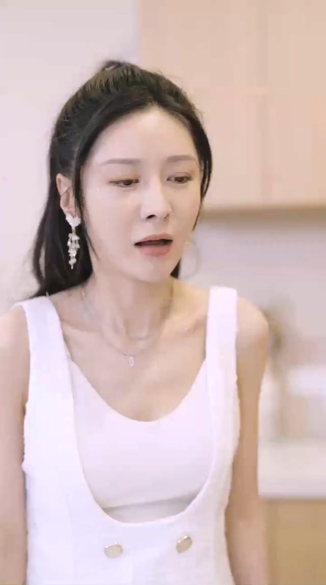 重生仙尊狂婿 第01集